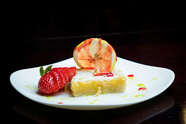 Dining 48